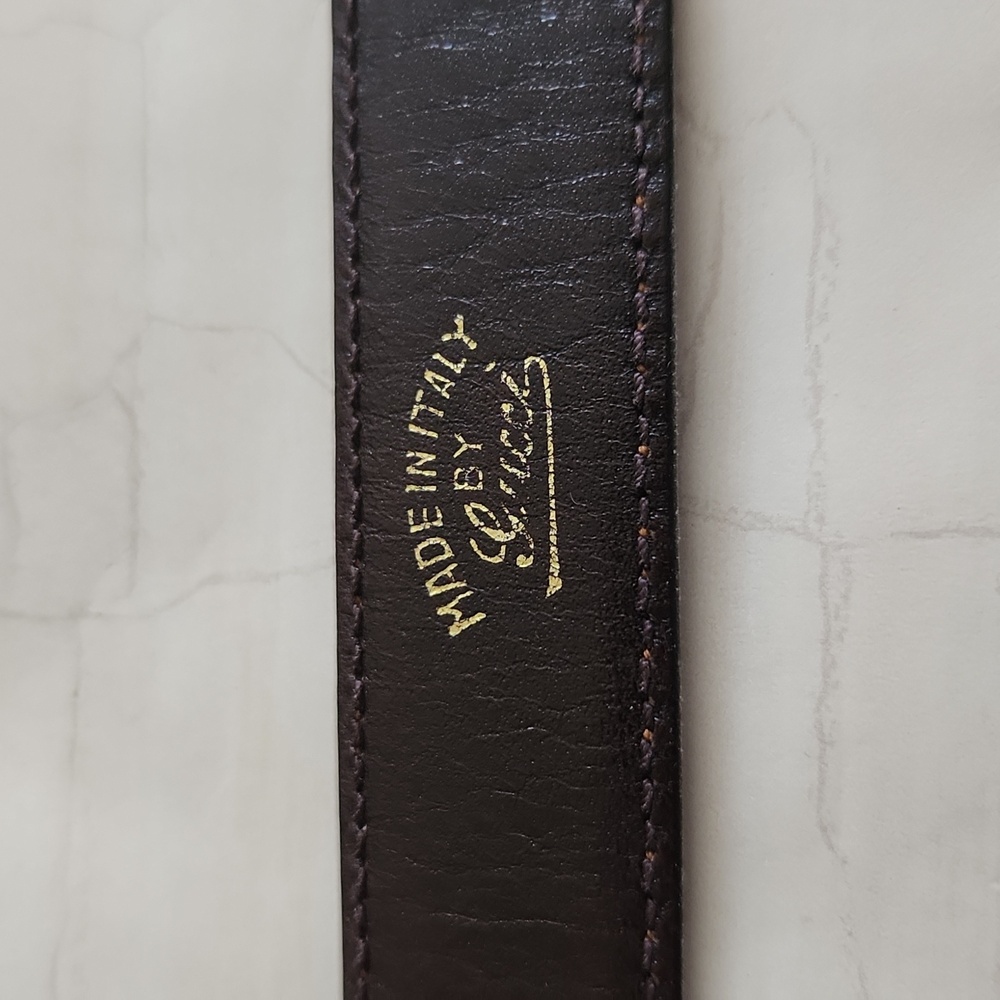 Gucci Women's Saddle Belt. Made and purchased in Italy, mint condition. Size 32. - Picture 2 of 4